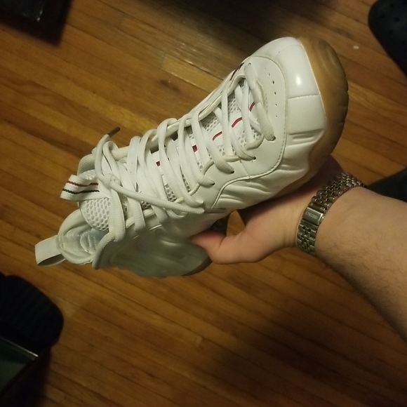 Gucci White Nike Foams - Picture 2 of 5